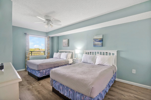 Sand Dunes Resort and Suites